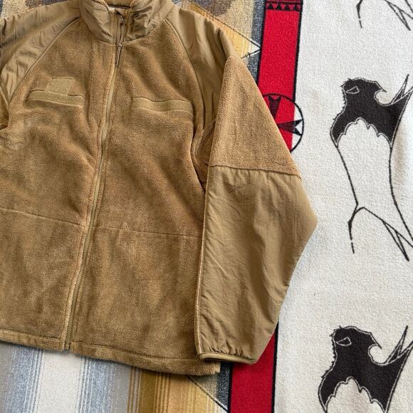 US Military Gen III Cold Weather Fleece Jacket Coyote Brown Large Regular - Picture 5 of 9